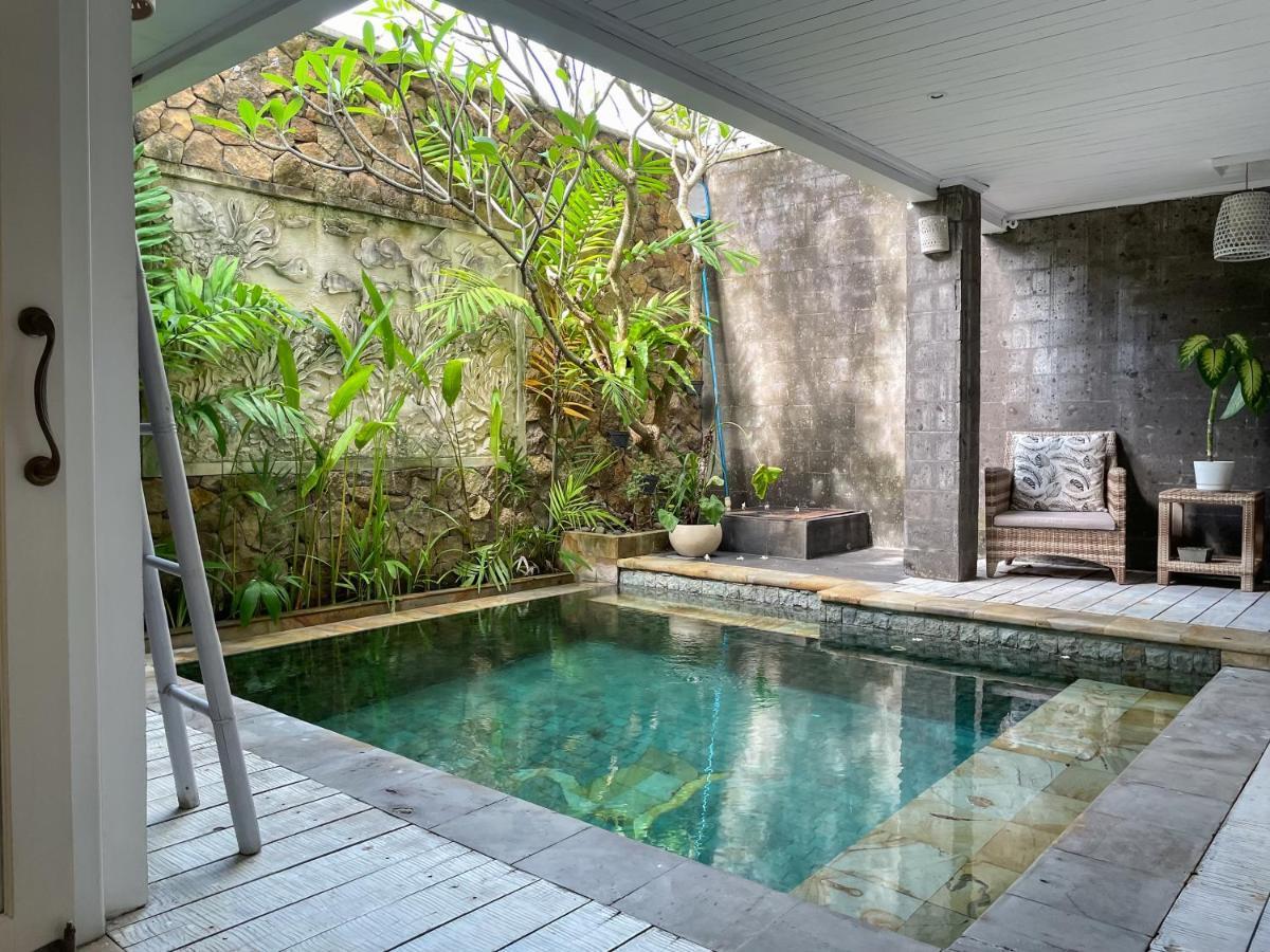 Beach House Canggu - 150M Berawa Beach Екстериор снимка